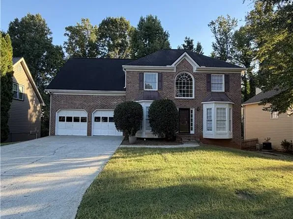 814 Michael Lee Way, Lawrenceville, GA 30043