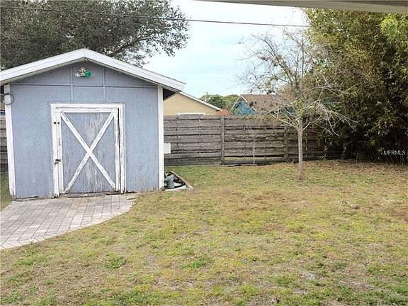 4th image of 1331 Mackeral Ave