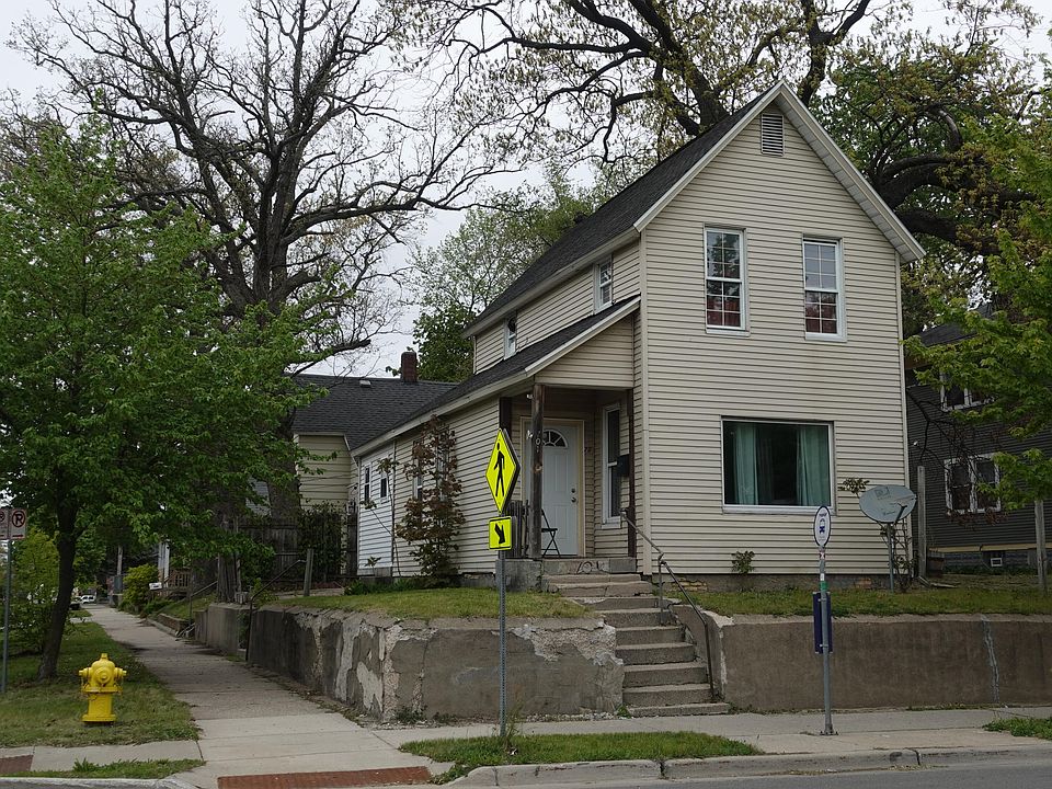 1st image of 701 Martin Luther King Jr St SE