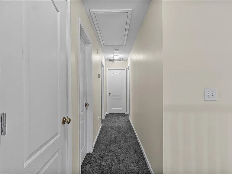 406 McAfee Ct NW #13 — Photo 13
