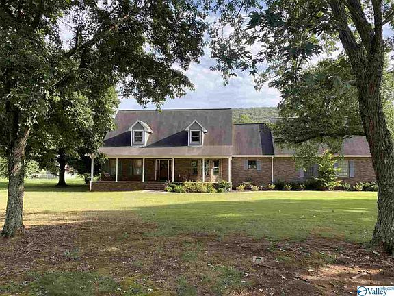 2nd image of 106 Rich Dr