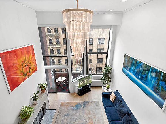 3rd image of 170 E 88th St APT 6G