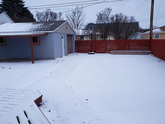 2nd image of 1129 S 11th Ave