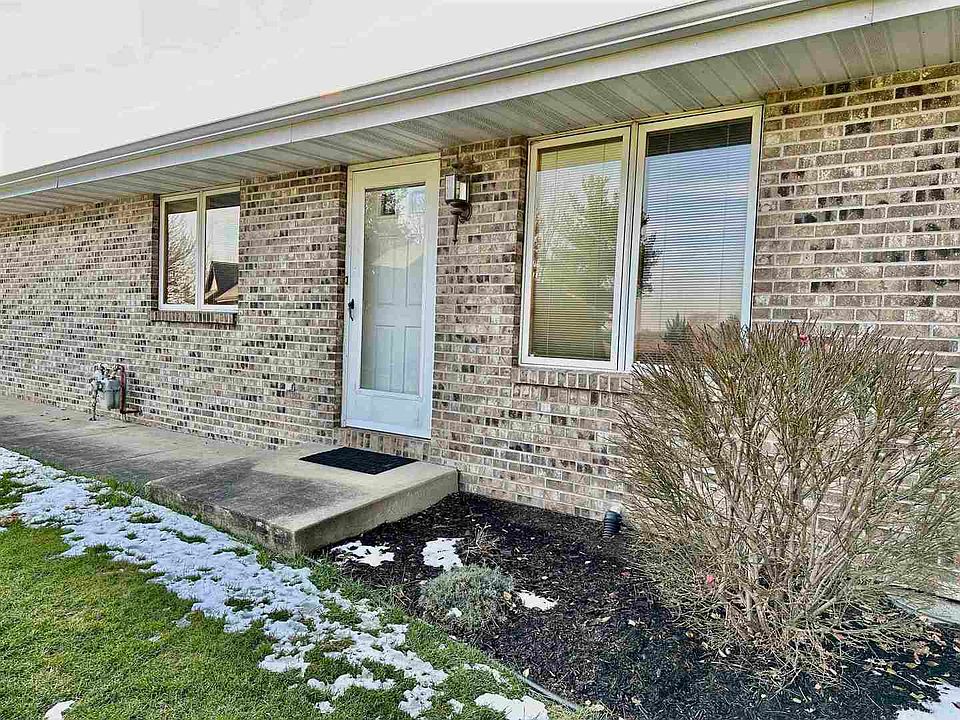 1st image of 6592 Swanson Ct #0