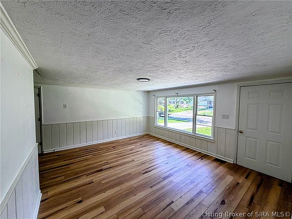 4th image of 205 Glad Street