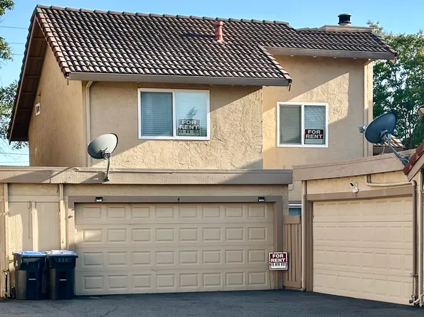 4 Del Prado Cir, Fairfield, CA 94533