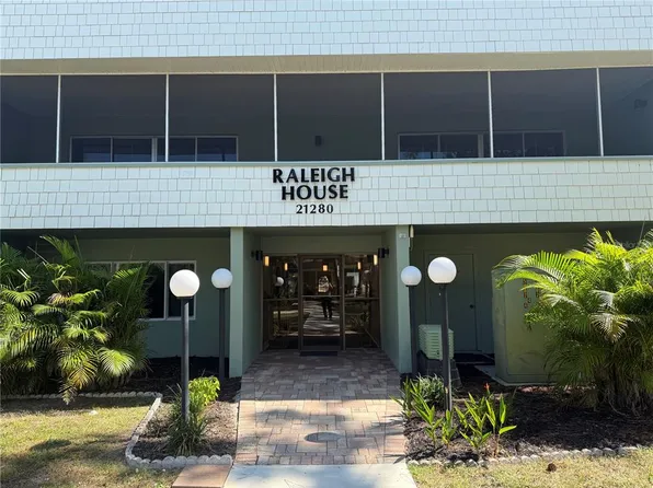 21280 Brinson Ave APT 203, Port Charlotte, FL 33952