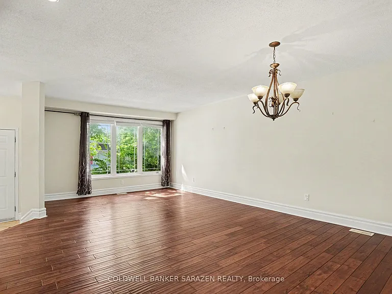1114 Halton Ter — Photo 3