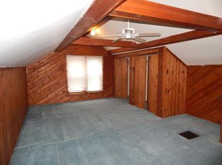 176 S State St, Sparta, MI 49345