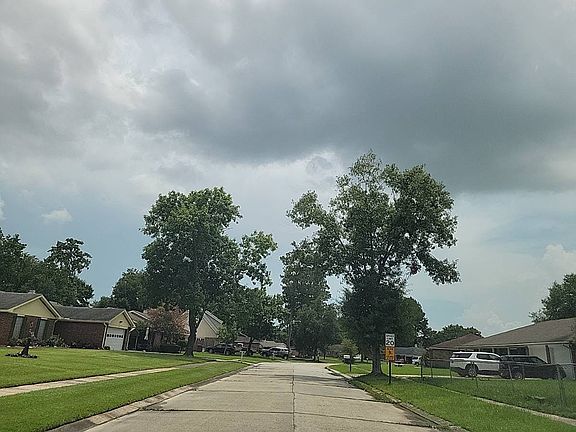 4th image of 519 Driftwood Cir