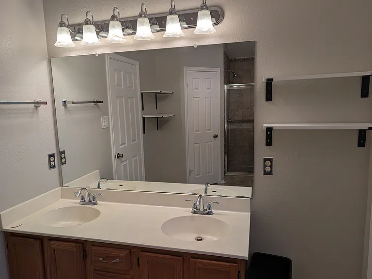 10901 Watchful Fox Dr — Photo 29