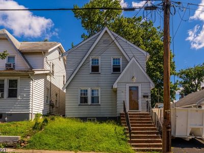 2093 Melrose Pkwy, Union, NJ, 07083