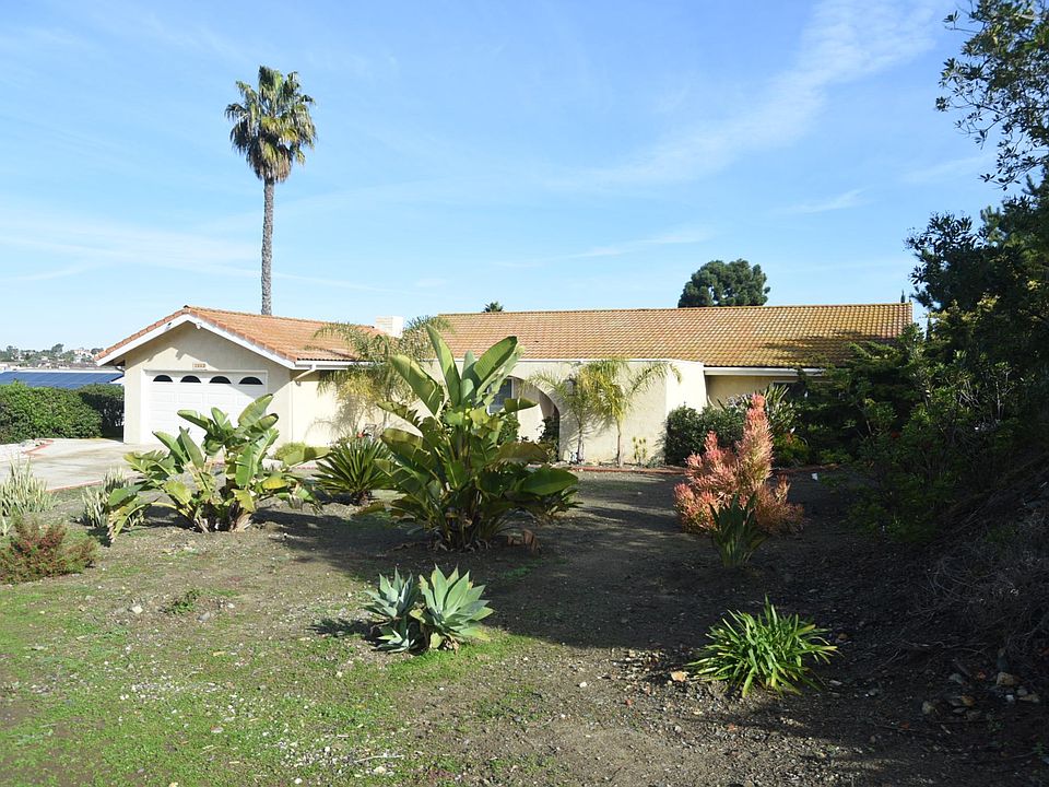 1st image of 1449 La Plaza Dr