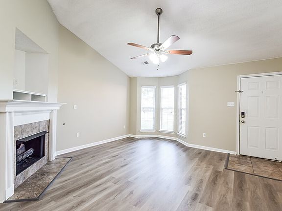 5th image of 769 Grant Dr