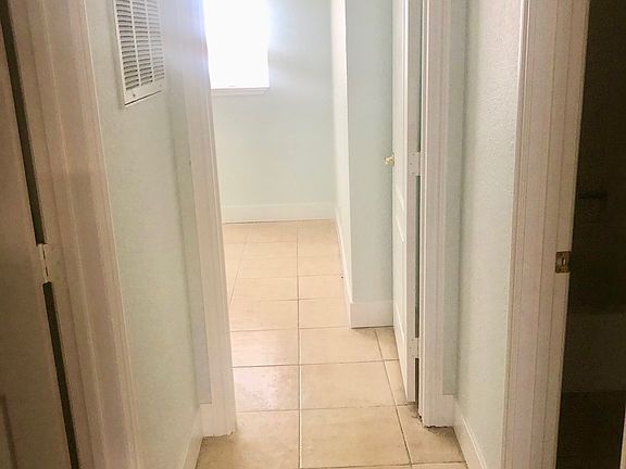 #GuardianRealty 3516 Thomas Ave #1 N Las Vegas 2BR unit for rent hallway_08062019