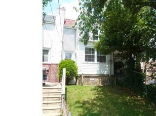 7103 Clover Ln, Upper Darby, PA 19082