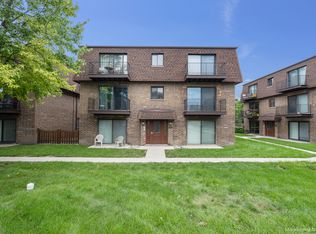 9818 Bianco Ter #3F-DES, Des Plaines, IL 60016
