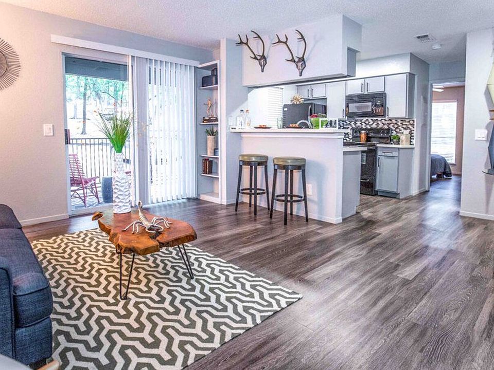 Treehouse Apartments 2501 Wickersham Ln Austin TX Zillow