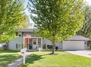 309 13th St S, Buffalo, MN 55313