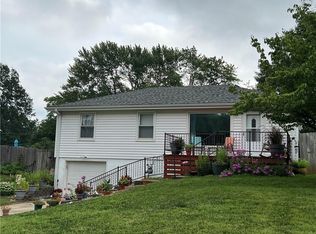 1614 Lexington Rd, Pleasant Hill, MO 64080