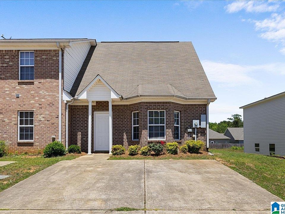 1st image of 83 Park Dr S