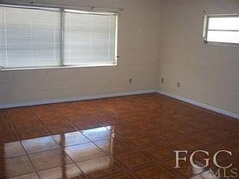 2nd image of 439 Morgan Cir S