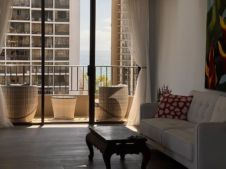 311 Ohua Ave #Penthouse 4 — Photo 8