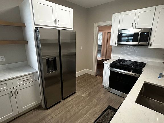 2nd image of 36-38 Radcliffe Rd #1