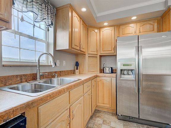 5th image of 1209 Mule Haven Dr