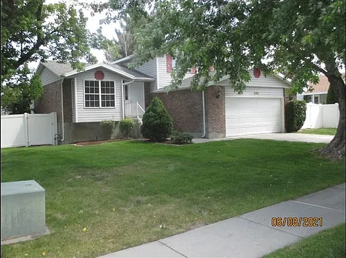 333 E Annalyn Cir Photo 1