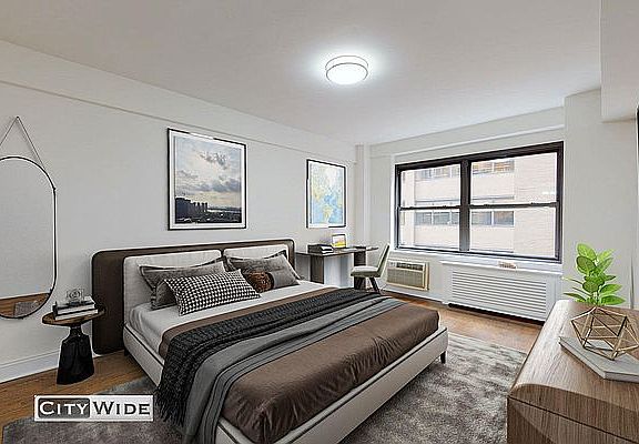 2nd image of 157 E 57th St APT 15G
