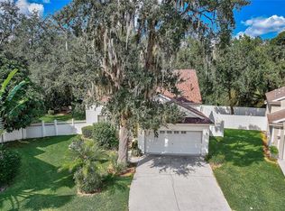 8002 Terrace Arbor Ct, Temple Terrace, FL 33637