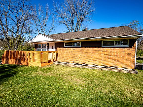 2nd image of 2840 Royal Glen Dr