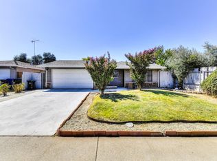 9980 Palm Grove Dr, Sacramento, CA