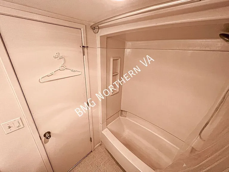 900 N Stafford St #1010 — Photo 15