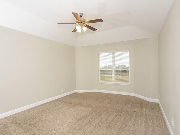 5th image of 5517 Calaveras Way