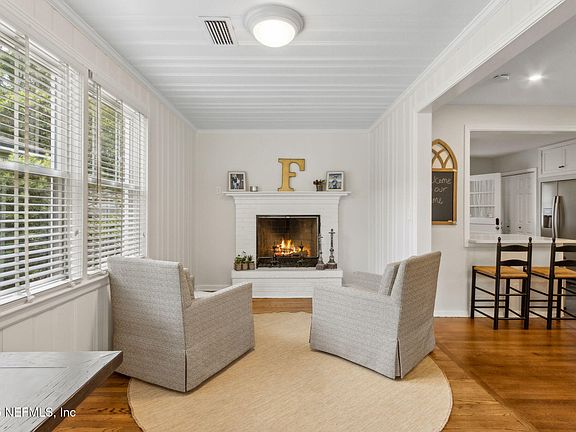 5th image of 4232 GENOA Avenue