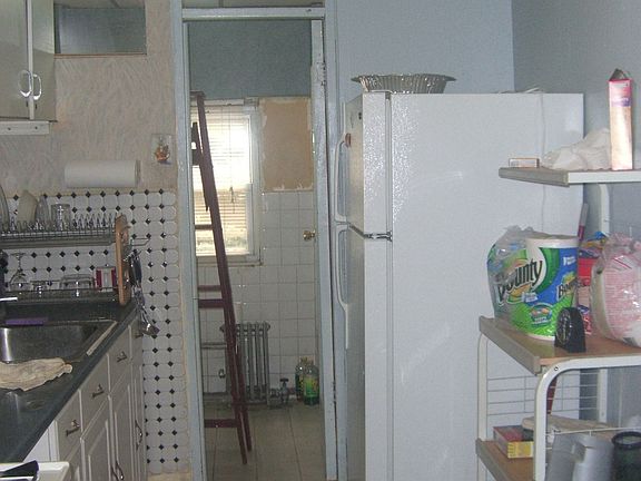 2nd Floor kitchen