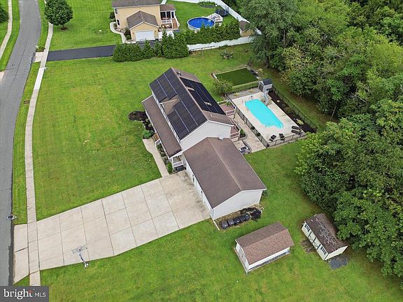 2nd image of 107 Bryan Way