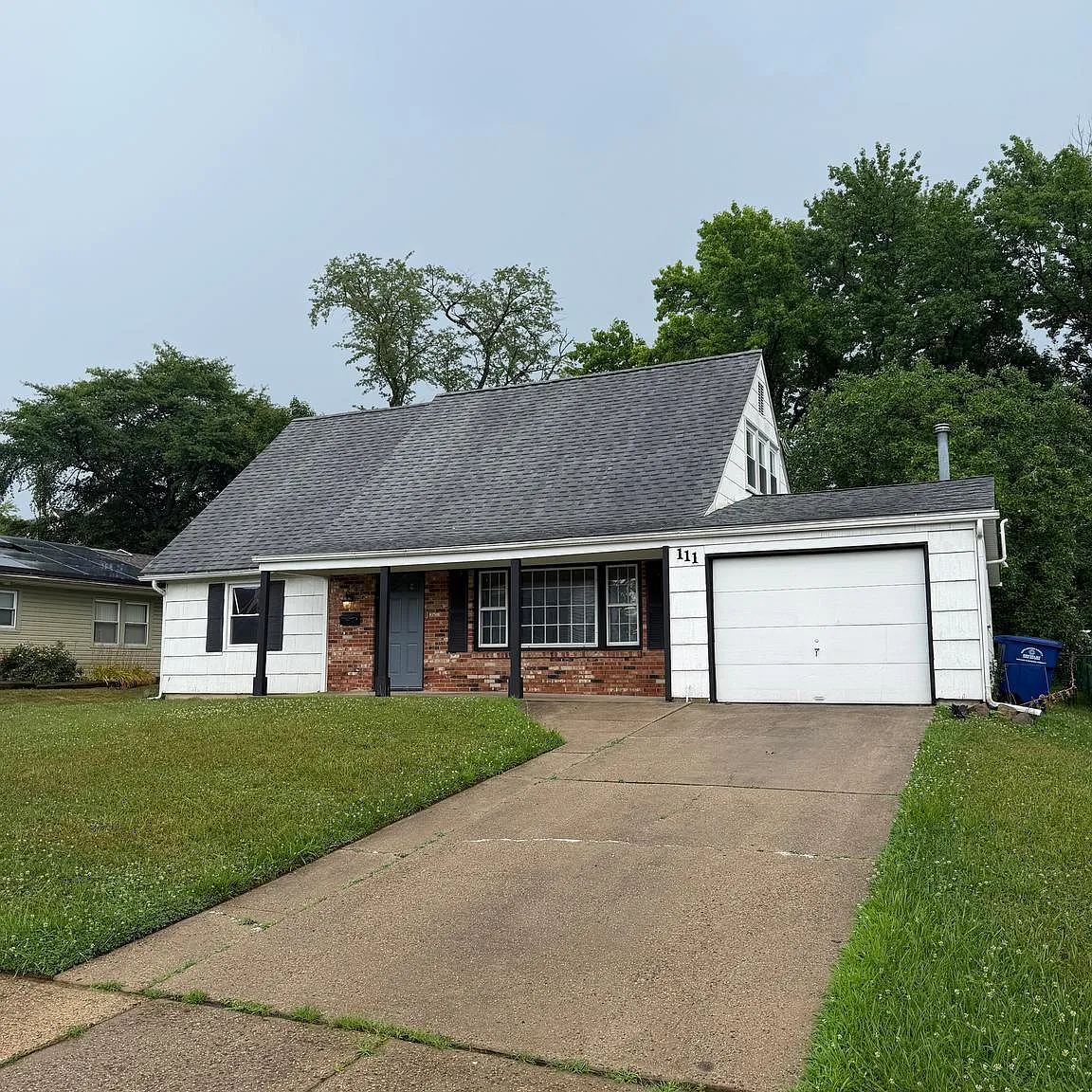 4 bed, 2.0 bath, 1573 sqft, $3,100 — Photo 1