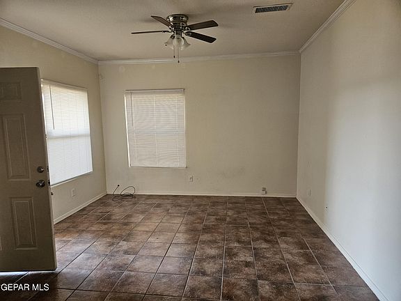 3rd image of 12124 Hunter Hill Way #A