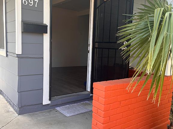 5th image of 697 Santiago Ave #697