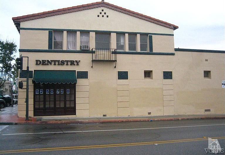 2nd image of 800 E Main St