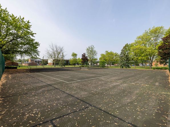 2255 Center Ter #2212-4CC