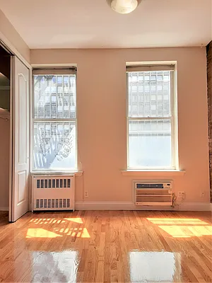 Rented by Corcoran | media 7