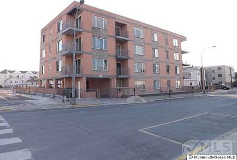 1st image of 25 Fremont Ave Unit 2C