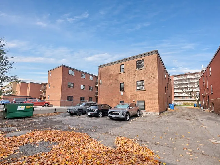 1218 Fennell Ave E #3 — Photo 6