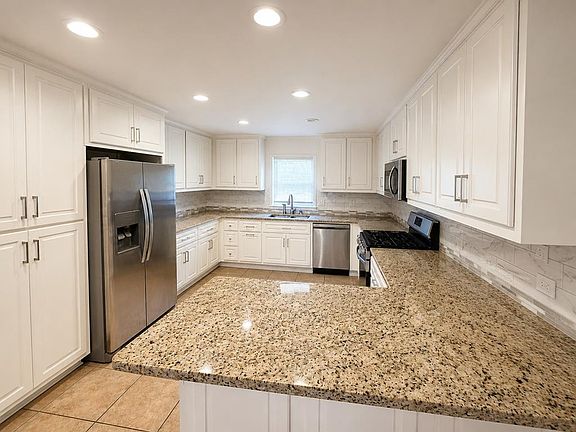 5th image of 6515 Psalmond Rd