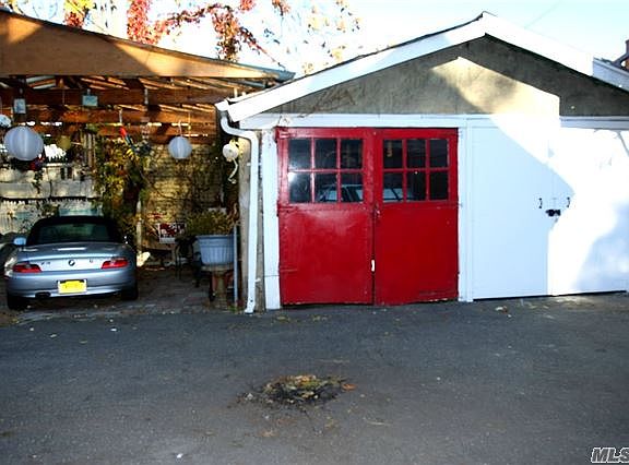 5th image of 11217 Atlantic Ave