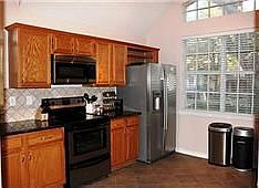 4th image of 4713 Waterway Dr